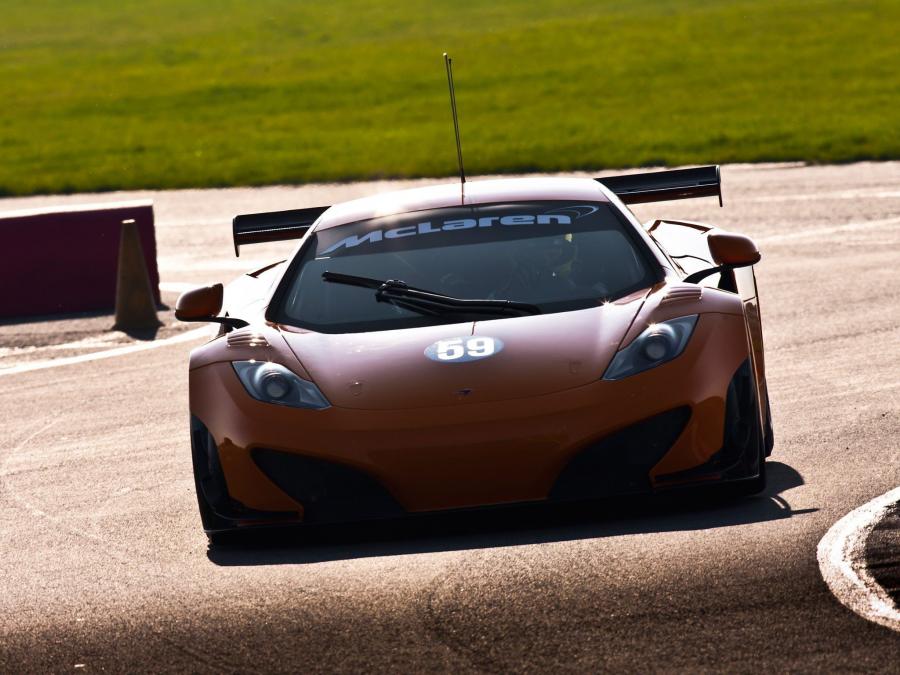  McLaren MP4-12C GT3 2011 года  (фото 66 из 107)